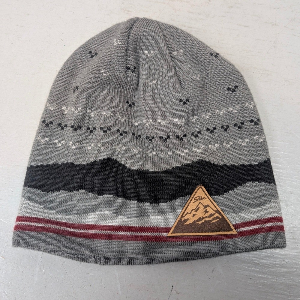 Locale Outdoor Beanie Mountain Graphic One Size Gray Merino Wool Knit Hat Winter